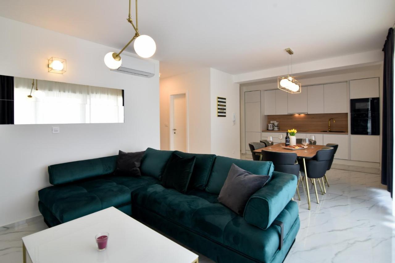 Apartment Luxury La Perla *