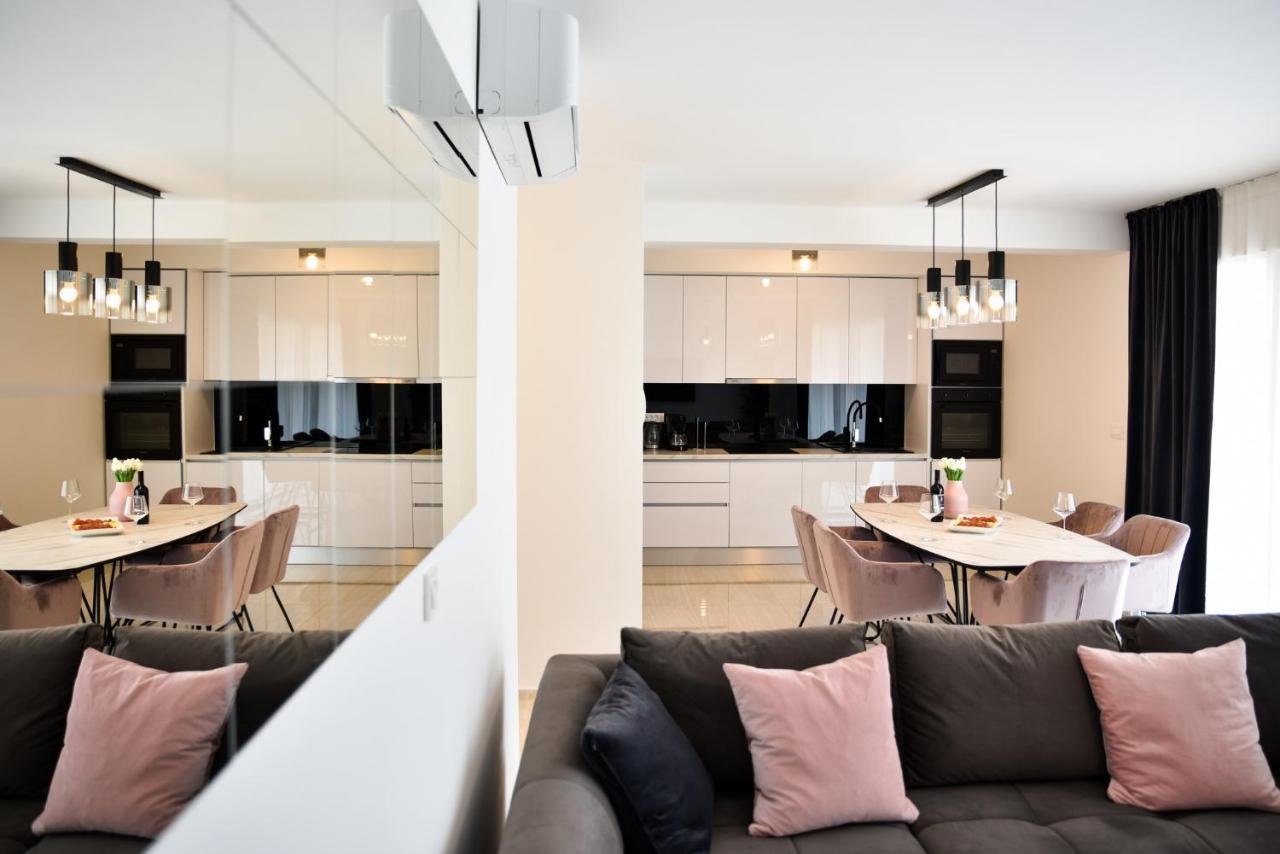 Apartment Luxury La Perla