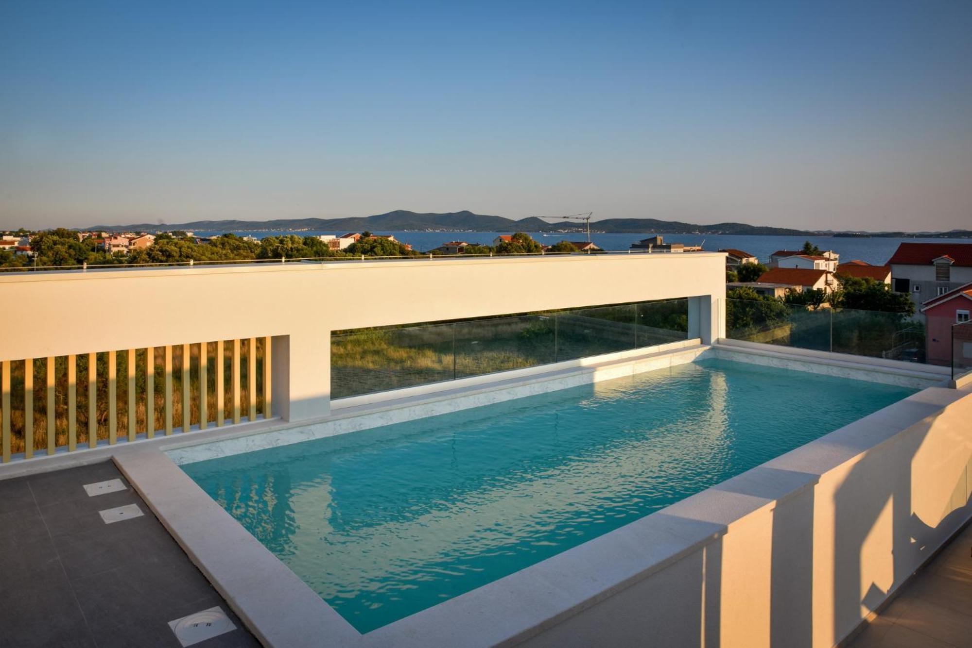 Apartment Luxury La Perla